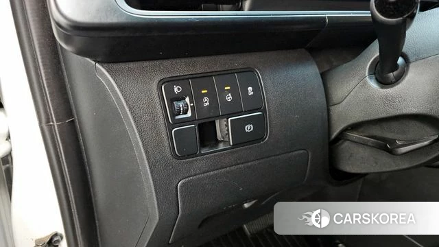 Hyundai Staria id 3832045 из Кореи 7