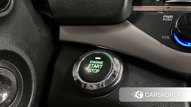 Hyundai Avante AD id 4225690 из Кореи 7