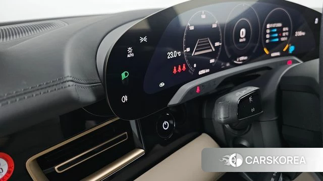 Porsche Taycan id 4528300 из Кореи 7