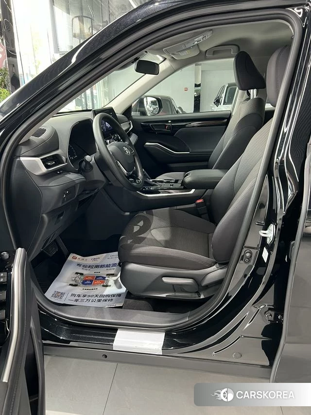 Toyota Highlander id 3945097 из Китая 7