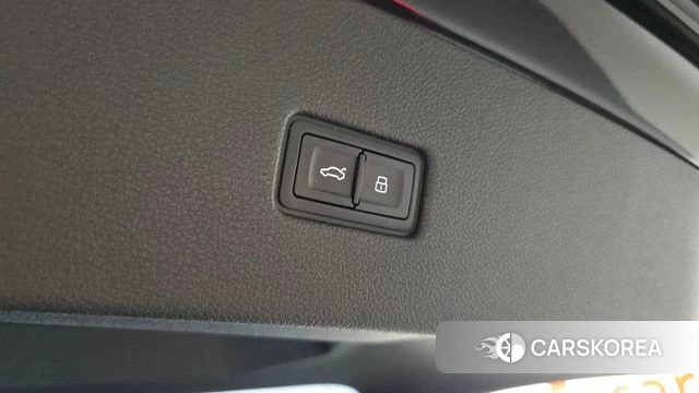 Audi Q8 (4M) id 4195809 из Кореи 7