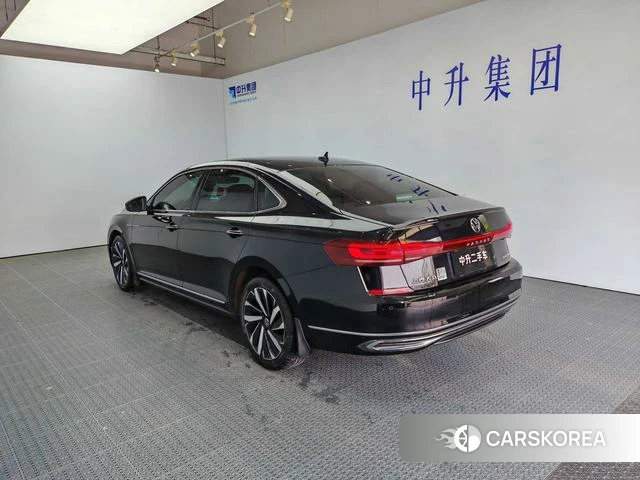 Volkswagen Passat id 4261288 из Китая 7