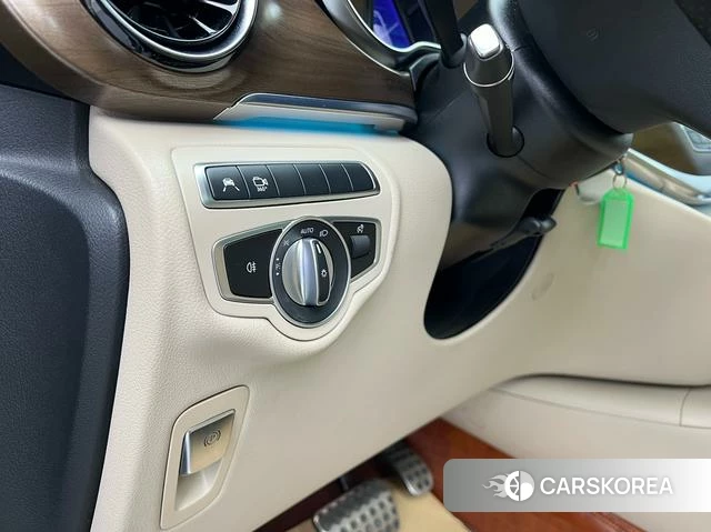 Mercedes-Benz V-class id 4256535 из Китая 7