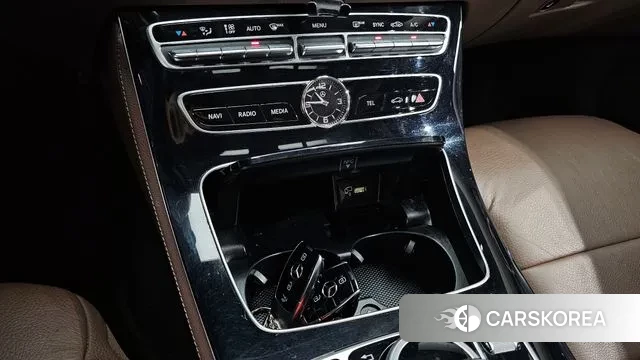 Mercedes-Benz E-Class W213 id 2981696 из Кореи 7