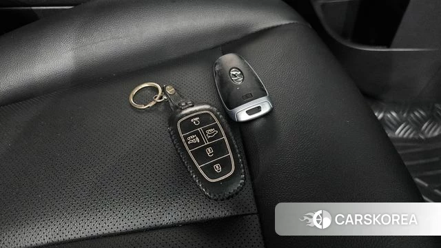 Hyundai Staria id 4223646 из Кореи 7