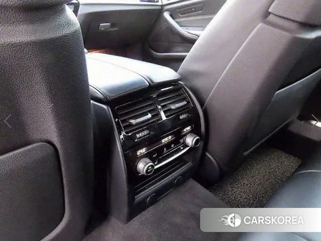 BMW 5 Series (G30) id 3055765 из Кореи 7