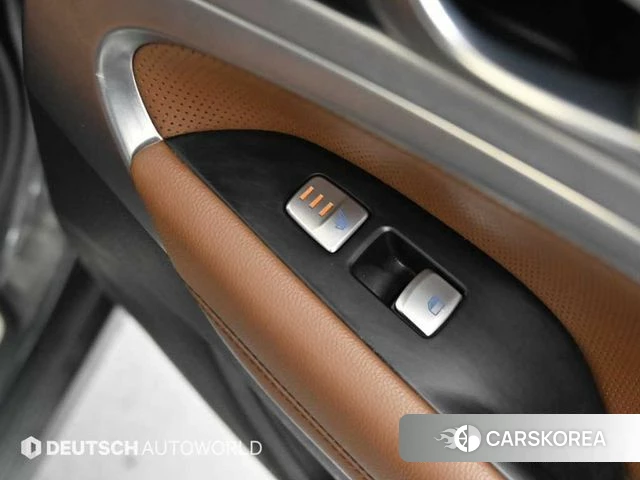 Genesis G70 id 3924792 из Кореи 7