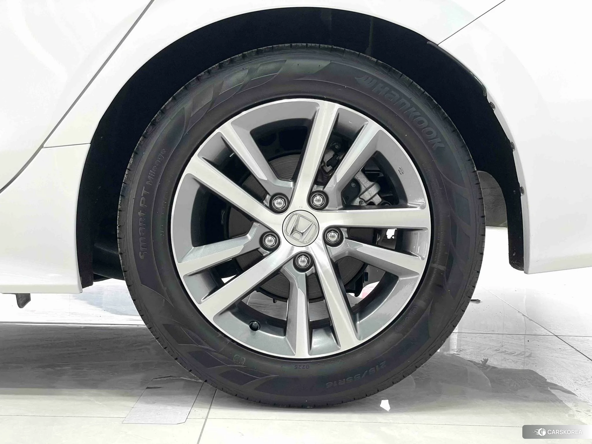 Honda Civic id 4512514 из Китая 7