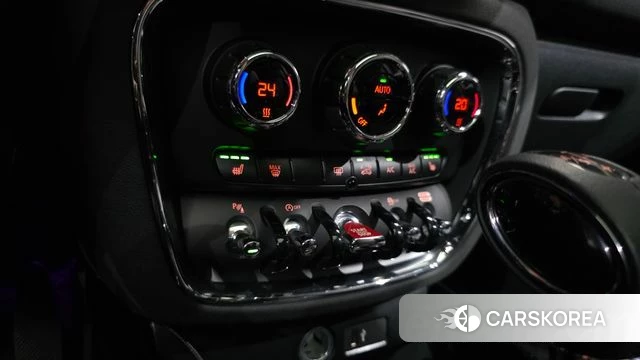 Mini Cooper Clubman id 4020401 из Кореи 7