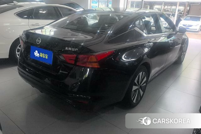 Nissan Teana id 4276053 из Китая 7