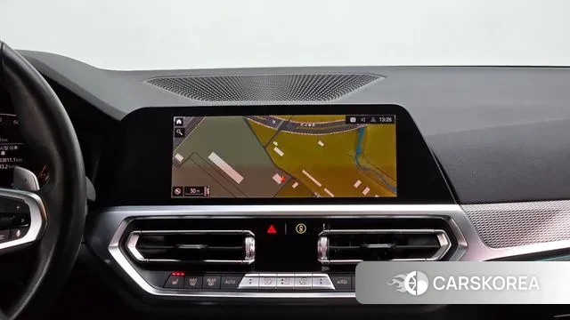 BMW 3 Series (G20) id 3587352 из Кореи 7