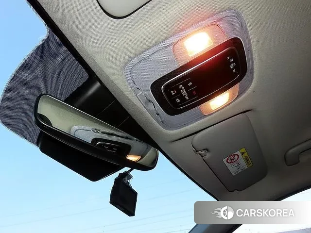 Hyundai Avante (CN7) id 3473528 из Кореи 7