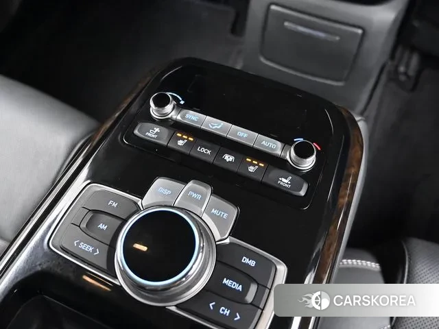 Genesis G90 id 3651442 из Кореи 7