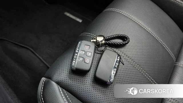 Land Rover Range Rover Velar id 4717129 из Кореи 7