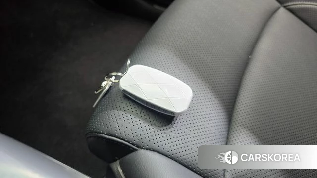 Genesis GV60 id 4561296 из Кореи 7