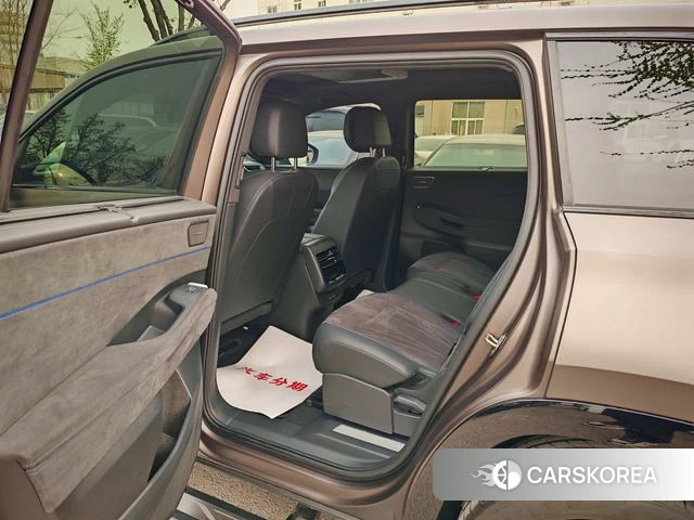 Volkswagen Tourang id 3945100 из Китая 7