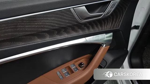 Audi A6 (C8) id 3437776 из Кореи 7