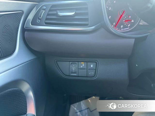 Genesis G70 id 4448366 из Кореи 7