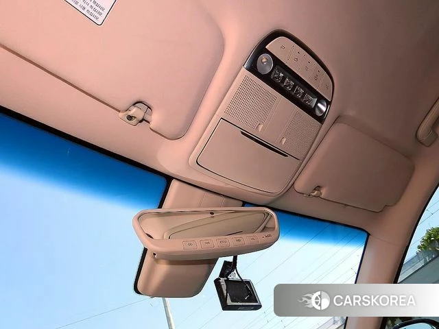 Genesis G90 id 4459282 из Кореи 7