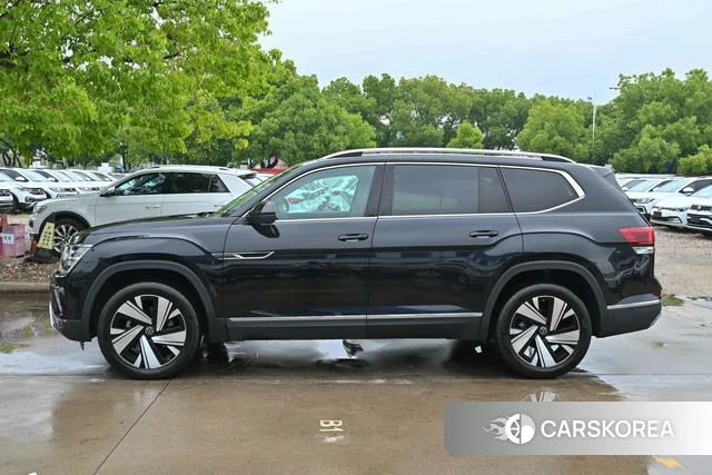 Volkswagen Tourang id 4359483 из Китая 7
