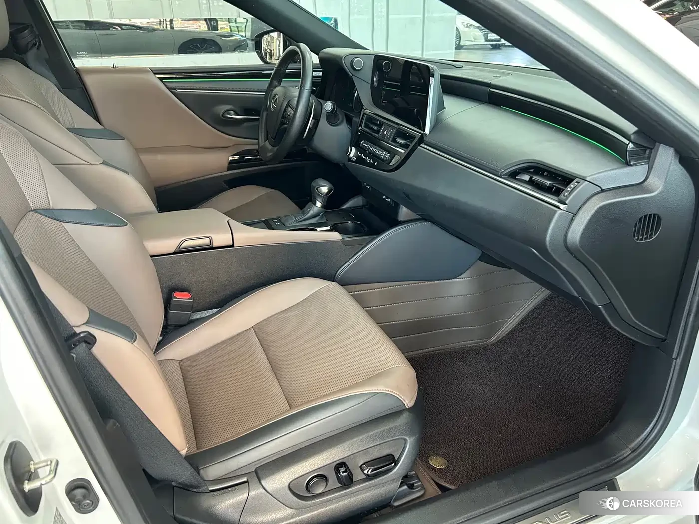 Lexus ES id 4686102 из Китая 7
