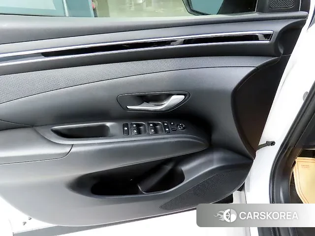 Hyundai Tucson (NX4) id 3686381 из Кореи 7