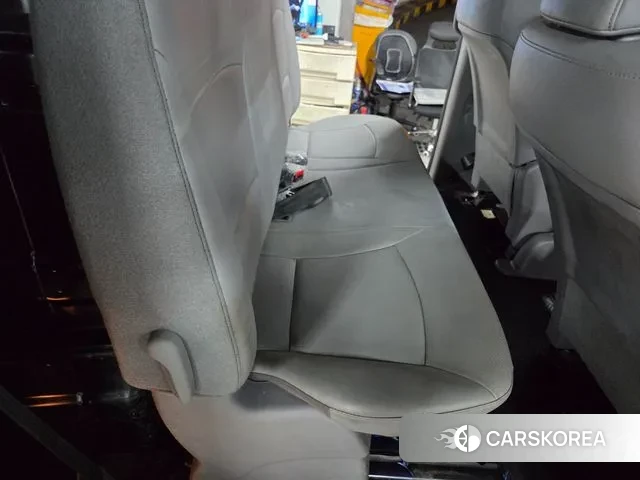 Hyundai The New Grand Starex id 3612490 из Кореи 7