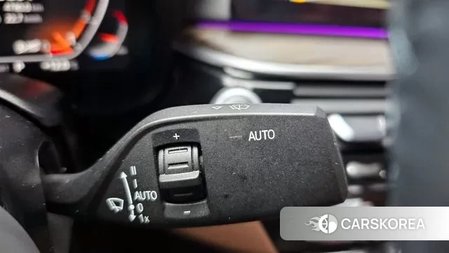 BMW 5 Series (G30) id 3741454 из Кореи 7