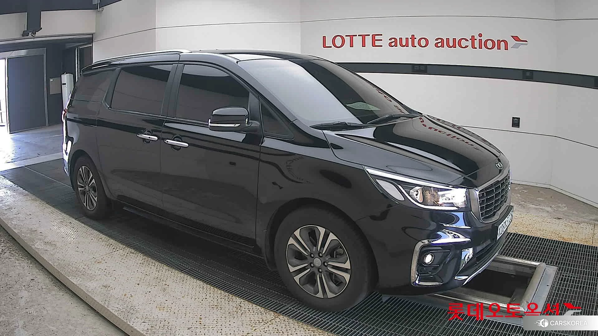 Kia Carnival id 4679358 из Кореи 7