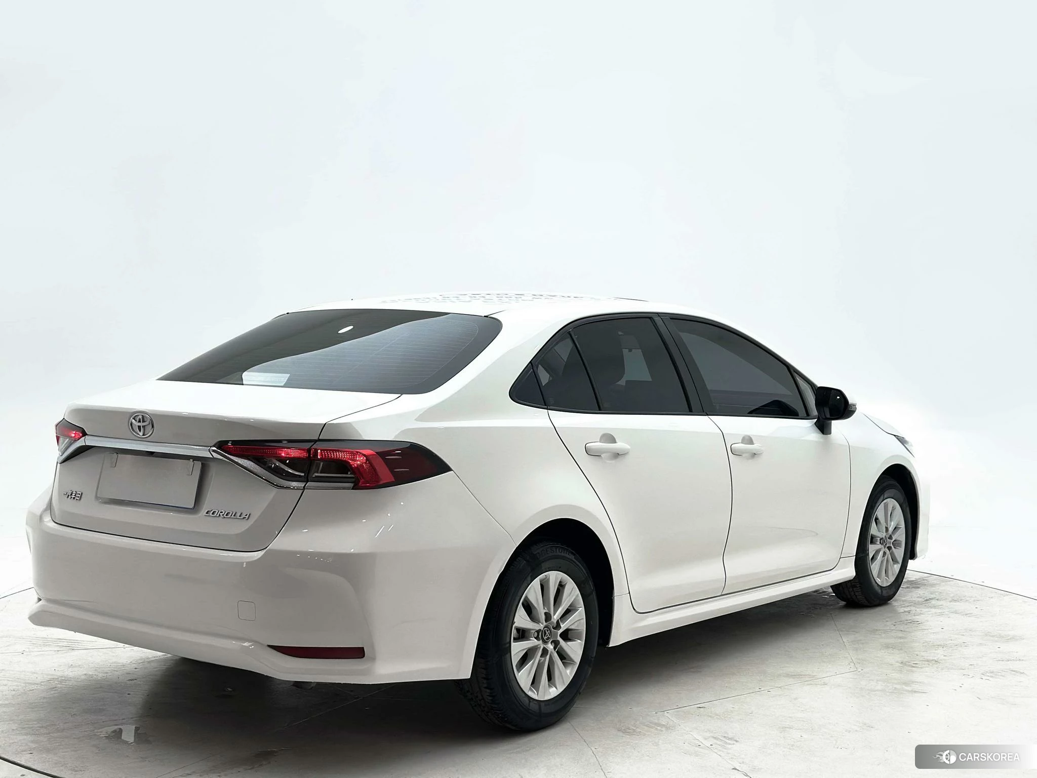 Toyota Corolla id 4461295 из Китая 7
