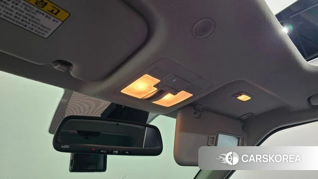 Hyundai Venue id 4203480 из Кореи 7