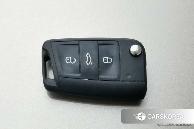 Volkswagen Golf*Jiayu id 4210128 из Китая 7