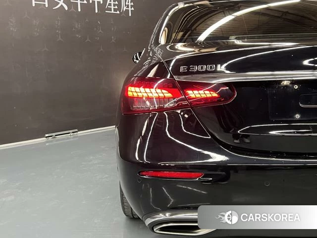 Mercedes-Benz E-class id 4263516 из Китая 7