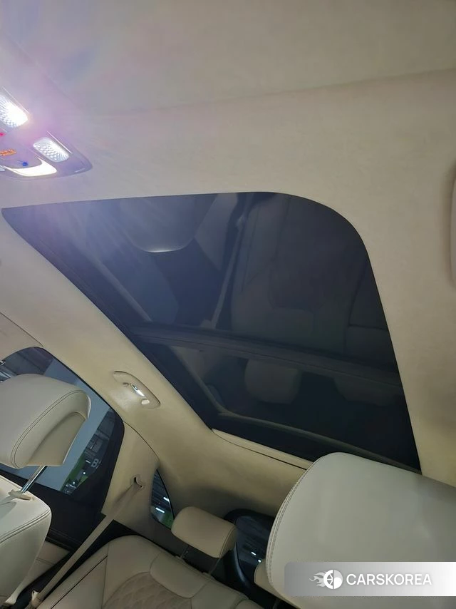 Genesis GV70 id 3825933 из Кореи 7