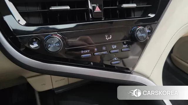 Toyota Camry (XV70) id 3597748 из Кореи 7