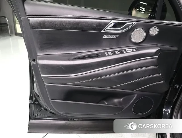 Genesis GV80 id 3348323 из Кореи 7