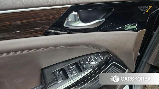 Kia Come New K7 id 3789660 из Кореи 7