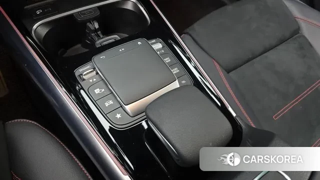 Mercedes-Benz GLA - Class H247 id 3620323 из Кореи 7