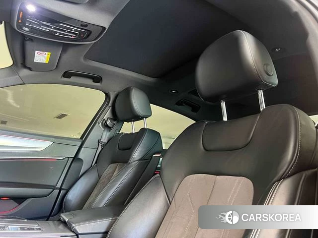 Audi A6L id 4301092 из Китая 7