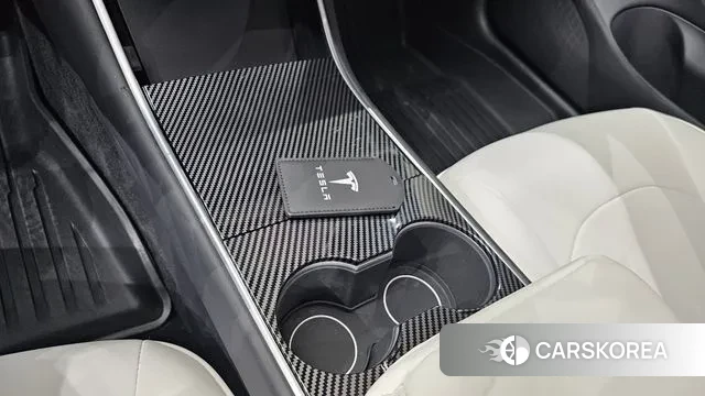 Tesla Model 3 id 3519902 из Кореи 7