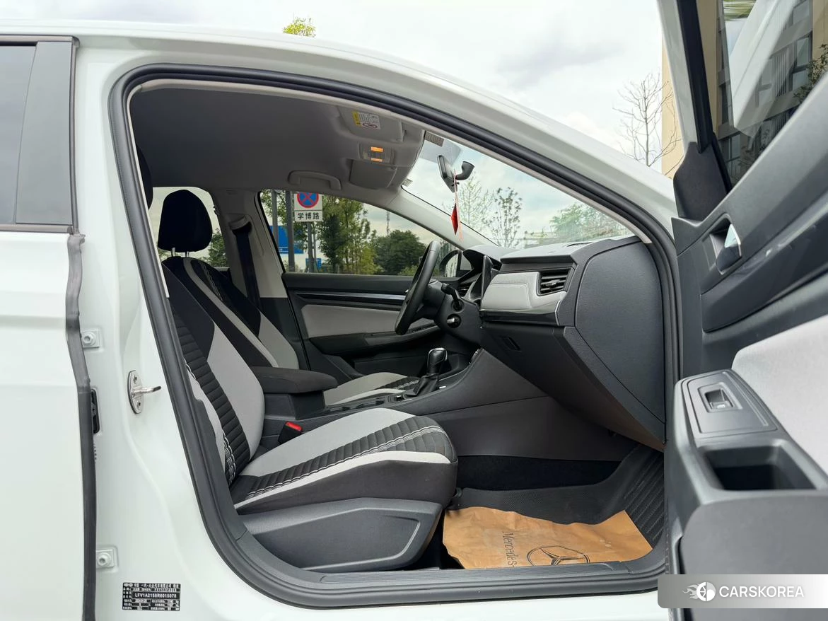 Volkswagen Bora id 4498954 из Китая 7