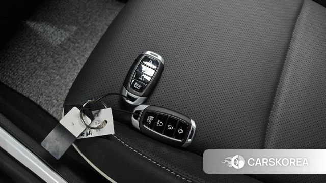Hyundai Venue id 4336475 из Кореи 7