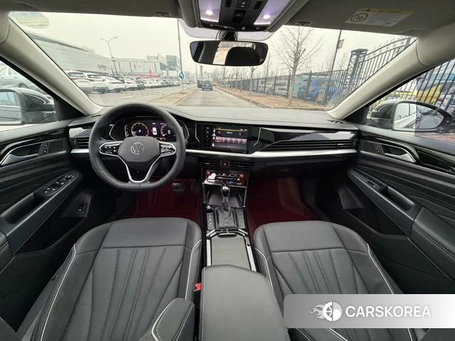 Volkswagen Passat id 4257858 из Китая 7
