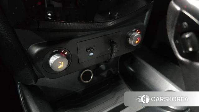 Ssangyong Tivoli Air id 4837334 из Кореи 7