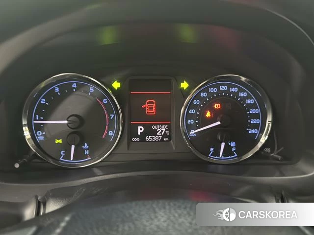 Toyota Corolla id 4222203 из Китая 7