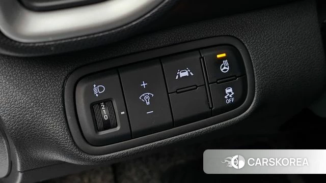 Hyundai Venue id 4178646 из Кореи 7