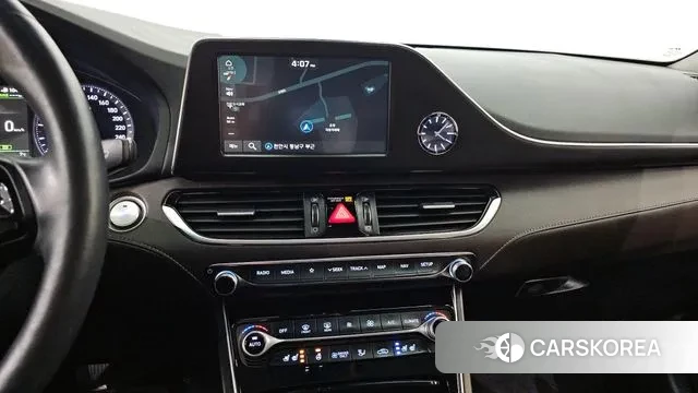 Hyundai Grandeur IG Hybrid id 3520101 из Кореи 7