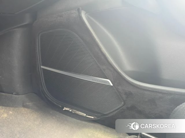 Audi Q8 (4M) id 3935542 из Кореи 7