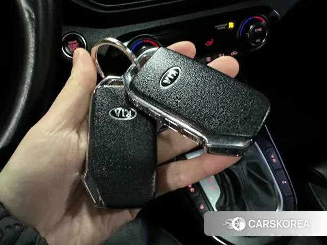 Kia Come New K3 id 3761265 из Кореи 7