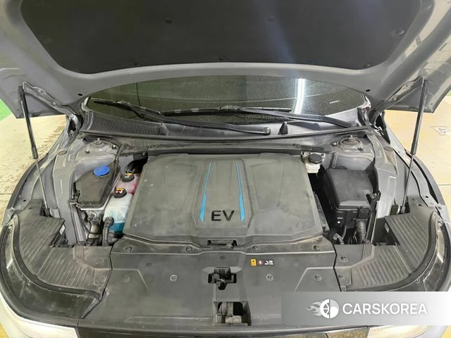 Hyundai Ionic 5 id 4863730 из Кореи 7